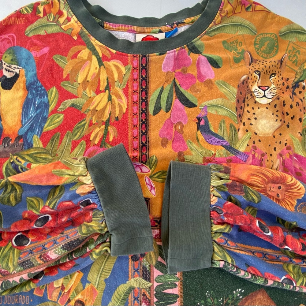 FARM Rio Anthropologie Brazil Jungle Leopard Parrot Sweatshirt Top women’s xl - Picture 4 of 16